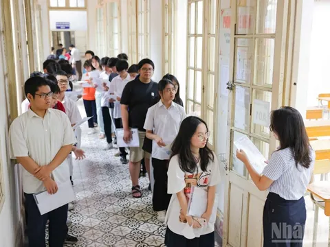Cách tra cứu điểm thi, điểm chuẩn vào lớp 10 THPT của Hà Nội