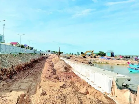 Bảo đảm an toàn hệ thống đê điều trong mùa mưa lũ năm 2025