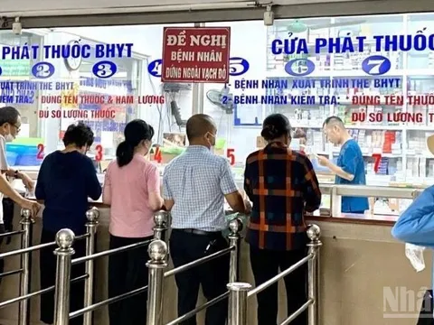 Người bệnh tự mua thuốc, thiết bị y tế được bảo hiểm y tế thanh toán như thế nào?