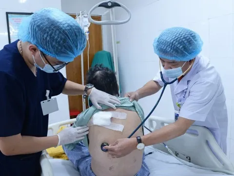 Uống nước đường để chữa bệnh đái tháo đường, một phụ nữ nguy kịch
