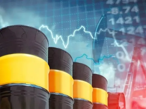 Giá xăng dầu hôm nay (4-8): Tiếp tục biến động