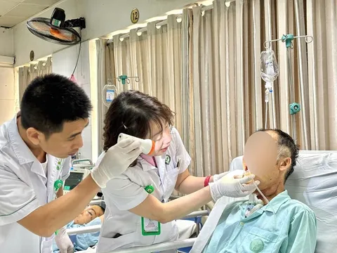 Bệnh viện Hữu nghị Việt Đức: Tạo hình lại toàn bộ lưỡi và sàn miệng, thành họng cho bệnh nhân ung thư lưỡi