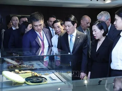 Chủ tịch nước Lương Cường và phu nhân thăm Bảo tàng Gamal Abdel Nasser