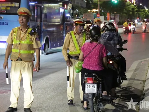 Hà Nội: Siết chặt kiểm soát nồng độ cồn, phòng ngừa tai nạn giao thông