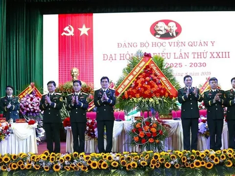 Đổi mới công tác đào tạo để đáp ứng yêu cầu xây dựng Quân đội hiện đại