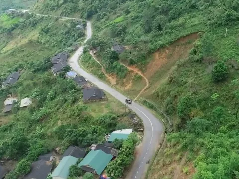 Anh hùng trên mặt trận phòng, chống ma túy