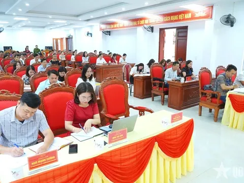Xã vùng cao Mèo Vạc (Tuyên Quang): Họp bàn giải pháp tháo gỡ khó khăn, sẵn sàng cho năm học mới