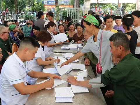 Tuyên Quang khám và cấp phát thuốc miễn phí cho người dân vùng cao