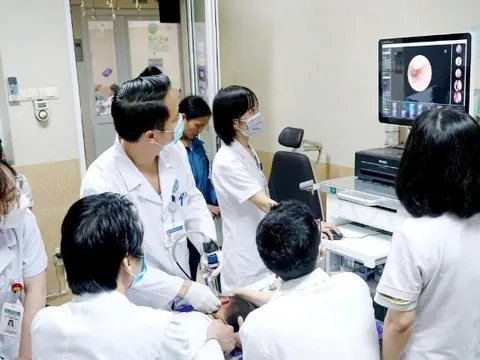 Điều chỉnh chính sách, mở rộng bao phủ bảo hiểm y tế