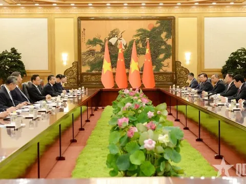 Chủ tịch nước Lương Cường hội đàm với Tổng Bí thư, Chủ tịch Trung Quốc Tập Cận Bình