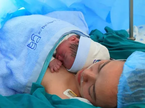 Bệnh viện E: Mổ sỏi mật thành công cho bệnh nhân có trái tim nằm bên phải, phủ tạng đảo ngược hiếm gặp