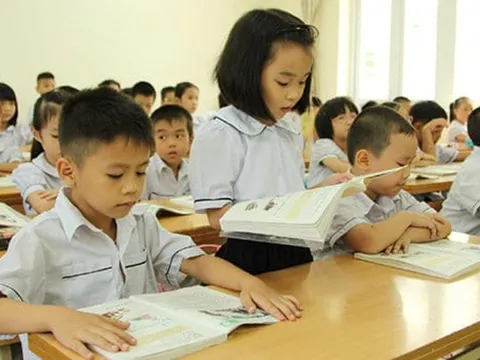 Phổ cập trung học phổ thông - bước tiến lớn trong giáo dục