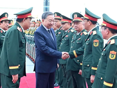 Đẩy mạnh phát triển công nghiệp quốc phòng đáp ứng yêu cầu nhiệm vụ trong tình hình mới