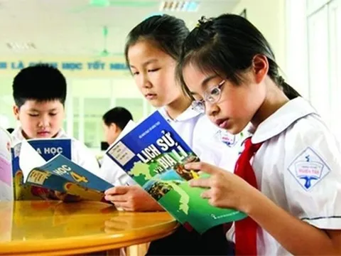 Để không còn gánh nặng học phí, sách vở cho phụ huynh