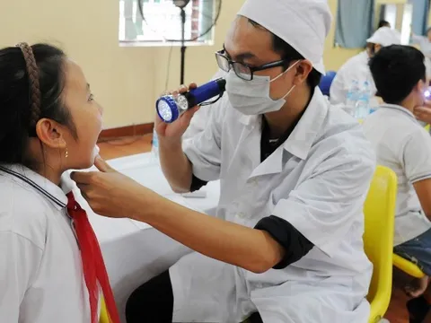Chính sách đặc thù tạo đột phá để bảo vệ, chăm sóc và nâng cao sức khỏe nhân dân