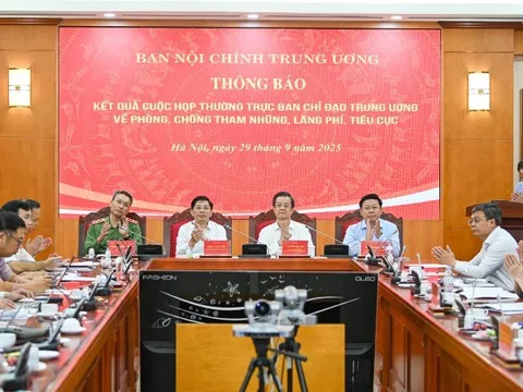 Tiếp tục quyết liệt chống tham nhũng, lãng phí, tiêu cực, chú trọng phòng ngừa từ sớm, từ xa