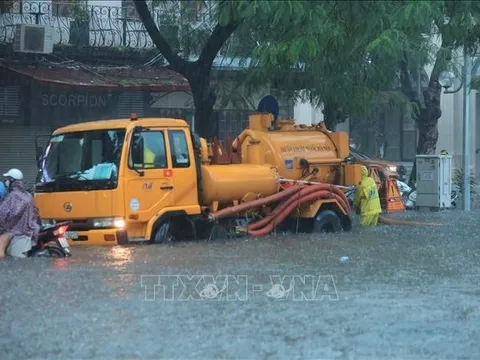 Thời tiết hôm nay (1-10): Nhiều khu vực tiếp tục có mưa vừa, mưa to, cục bộ có nơi mưa rất to