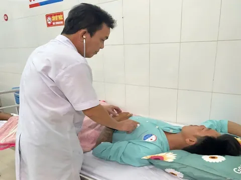Bộ Y tế yêu cầu bảo đảm công tác khám, chữa bệnh không bị gián đoạn trong và sau bão số 10