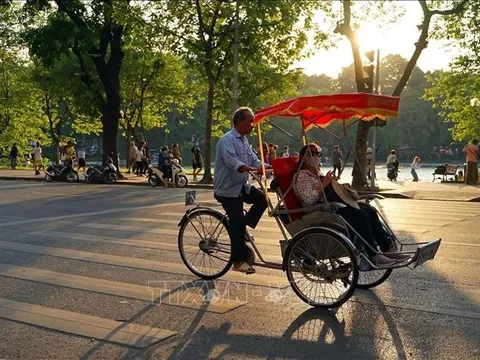 Thời tiết hôm nay (3-10): Đề phòng mưa rào và dông về chiều tối và đêm