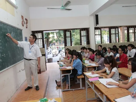 Đề xuất quy định chuẩn nghề nghiệp giáo viên trường dự bị đại học