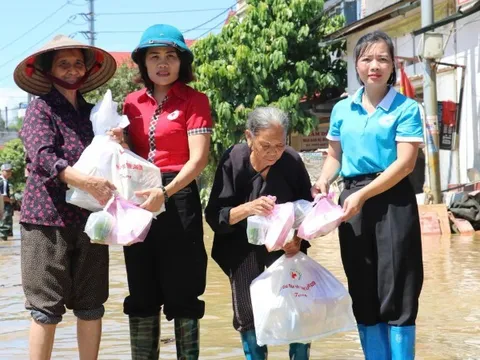 Bộ Y tế yêu cầu tăng cường bảo đảm an toàn thực phẩm, phòng chống ngộ độc do bão, lụt