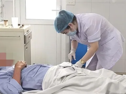 Nhiều bệnh nhân sốc và xuất huyết do mắc sốt xuất huyết