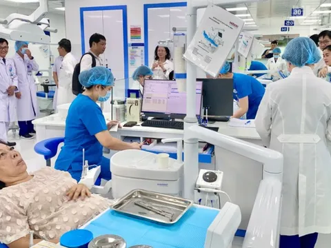 Hợp tác y khoa vì sức khỏe cộng đồng