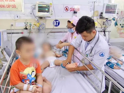 Phòng ngừa hiệu quả bệnh tay chân miệng mùa cao điểm