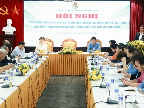 Phát huy trí tuệ cán bộ, đoàn viên, người lao động góp ý văn kiện Đại hội XIV của Đảng