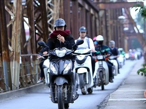 Thời tiết hôm nay (31-10): Miền Bắc chuyển lạnh, miền Trung mưa lớn