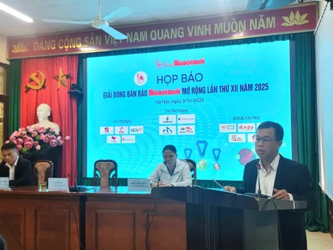 Gần 400 tay vợt tranh tài tại Giải Bóng bàn Báo Hànộimới mở rộng 2025