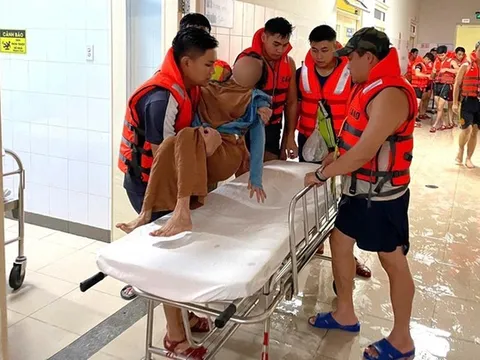 Ứng phó bão số 13: Trực cấp cứu 24/24, sẵn sàng thu dung, điều trị cho nạn nhân do mưa, lũ gây ra