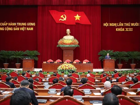 Thống nhất nhân sự giới thiệu tham gia Bộ Chính trị, Ban Bí thư khóa XIV