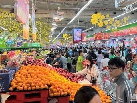 Ngành bán lẻ chuyển mình bứt tốc