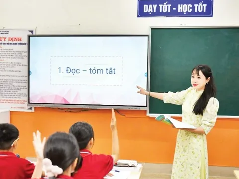 Xây dựng đội ngũ nhà giáo xứng đáng là nền tảng, trụ cột của nền giáo dục