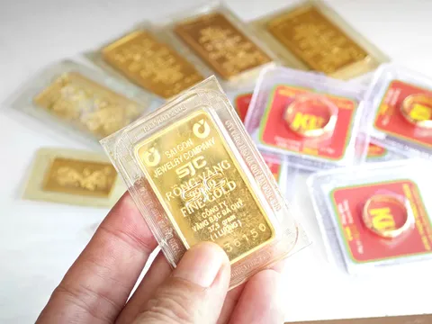 Giá vàng hôm nay (10-12): Vàng miếng, vàng nhẫn tiếp tục giảm