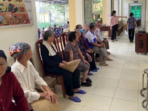 Cử tri kiến nghị đầu tư cơ sở vật chất, trang thiết bị và tăng cường nhân lực cho trạm y tế xã