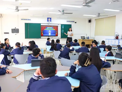 Ban hành Khung nội dung thí điểm giáo dục trí tuệ nhân tạo cho học sinh phổ thông