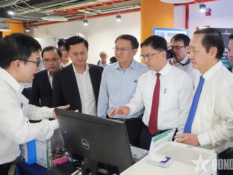 Bàn giải pháp thúc đẩy phát triển ngành công nghiệp bán dẫn