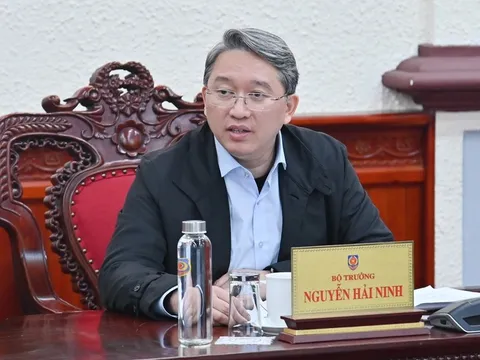 Hoàn thiện nội dung về các dự án Luật Hộ tịch, Luật Trợ giúp pháp lý sửa đổi