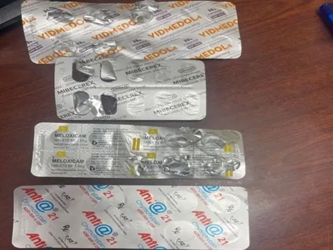 Báo động tình trạng tự ý dùng thuốc giảm đau, chống viêm