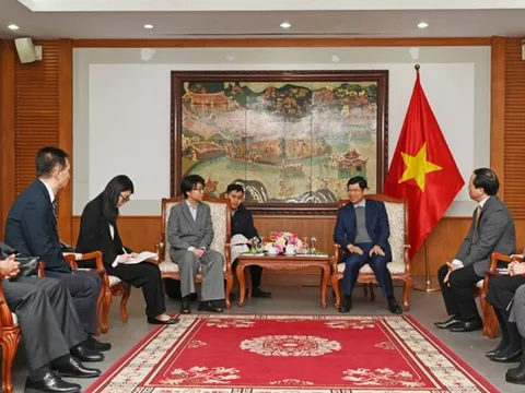 Tăng cường trao đổi khách du lịch giữa Việt Nam-Trung Quốc