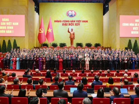 Đoàn kết, thống nhất, vững bước trên chặng đường phát triển mới