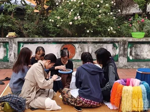 Hà Nội: Về làng, trải nghiệm văn hóa Việt
