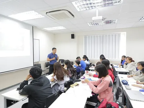 Đề xuất mức phụ cấp ưu đãi đối với giảng viên đồng cơ hữu