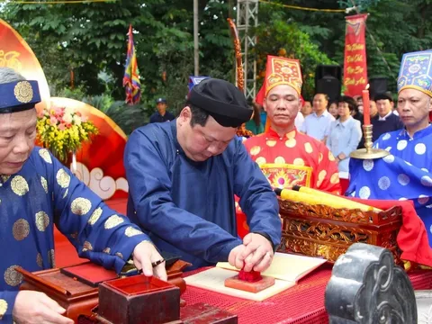 Khai Ấn đền Voi Phục Xuân Bính Ngọ 2026: Gìn giữ mạch nguồn di sản Thăng Long