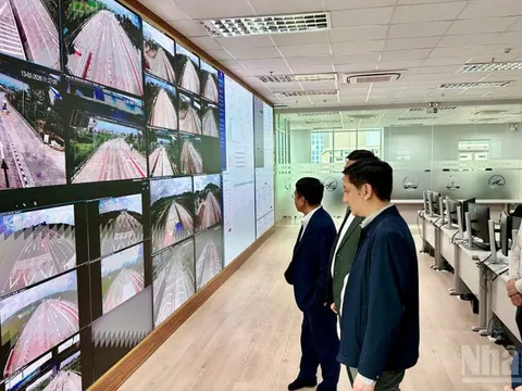 Từ 22 giờ ngày 2/3, thu phí 5 dự án thành phần cao tốc bắc-nam phía đông