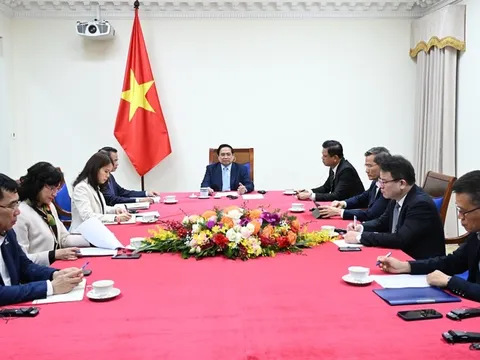 Thủ tướng Phạm Minh Chính điện đàm với Thủ tướng Qatar: Sẵn sàng hợp tác chặt chẽ nhằm góp phần ổn định năng lượng tại Việt Nam