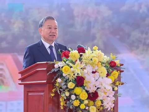 Tổng Bí thư Tô Lâm: Tiếp tục xây dựng đủ trường, đủ lớp trên toàn quốc để mọi học sinh đều được đến trường