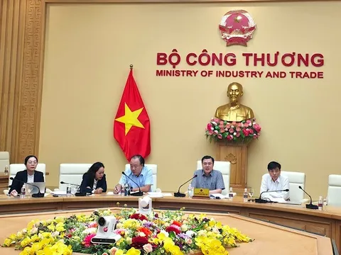 Hoàn thiện hành lang pháp lý cho thị trường giao dịch hàng hóa phái sinh